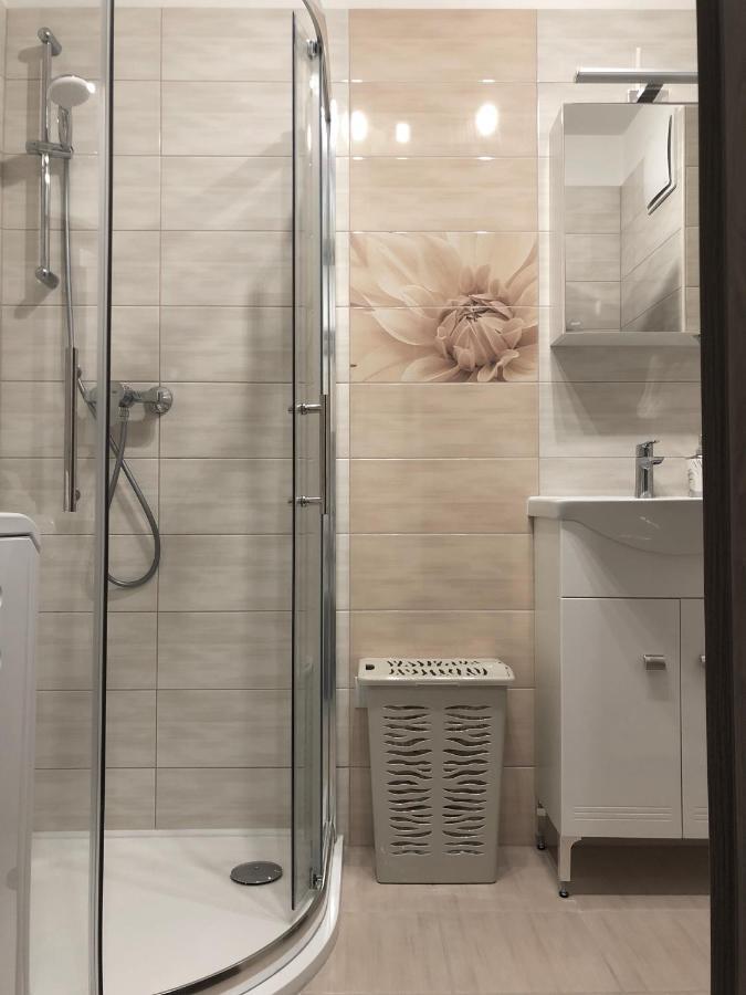 Exclusive Home - D. Apartman 페치 외부 사진